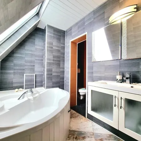 Sea Star Studio-to The Sea Garden Burgas City