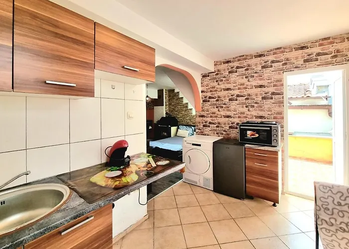 Apartment Sea Star Studio-to The Sea Garden