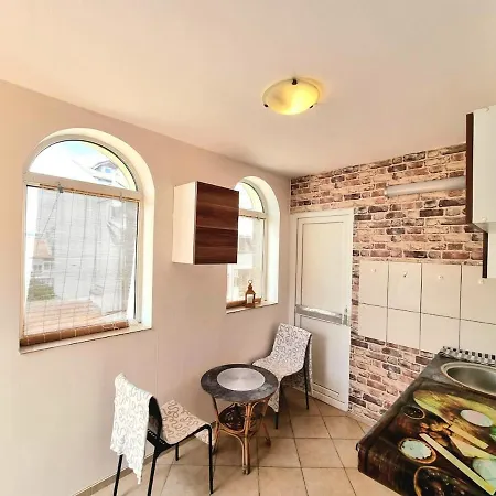 Sea Star Studio-to The Sea Garden Апартаменты *